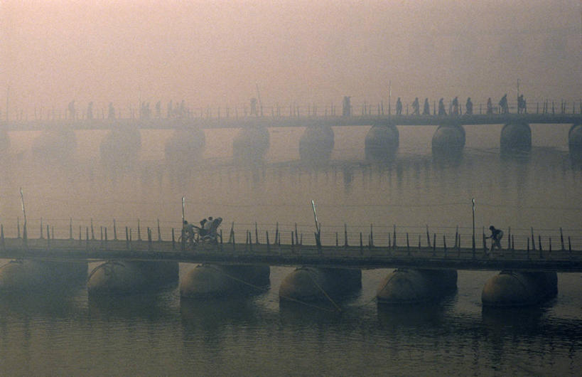 无人,横图,室外,印度,节日,庆祝,桥,文化,庆典,摄影,宗教,纪念,朝圣节,印度文化,印度教,北方邦,恒河,印度次大陆,彩图,浮桥,阿拉哈巴德