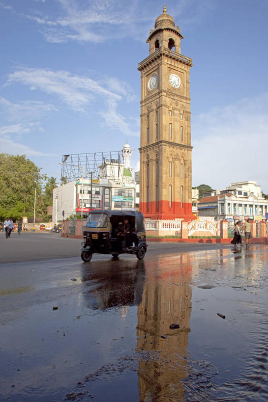 无人,竖图,建筑,出租车,印度,亚洲,反射,塔,钟塔,摄影,卡纳塔克邦,印度次大陆,迈索尔,钟,彩图,机动三轮车