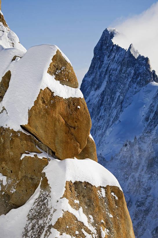 无人,竖图,室外,白天,雪,法国,欧洲,冰,欧盟,黄色,白色,摄影,西欧,法兰西,法国文化,法兰西共和国,法兰西第五共和国,霞慕尼,彩图,旅行,罗讷.阿尔卑斯,罗讷.阿尔卑斯大区