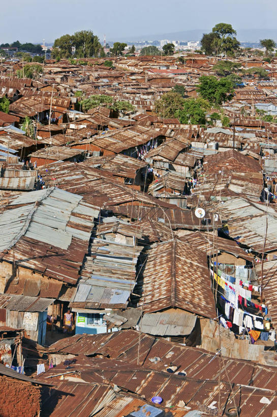 无人,竖图,商务,城市,肯尼亚,生锈,金属,屋顶,首都,洗衣服,蓝色,社区,晾衣服,摄影,腐蚀,侵蚀,丑陋,腐化,锈迹斑斑,贫民窟,奈洛比,美发师,洗涤,彩图,小屋