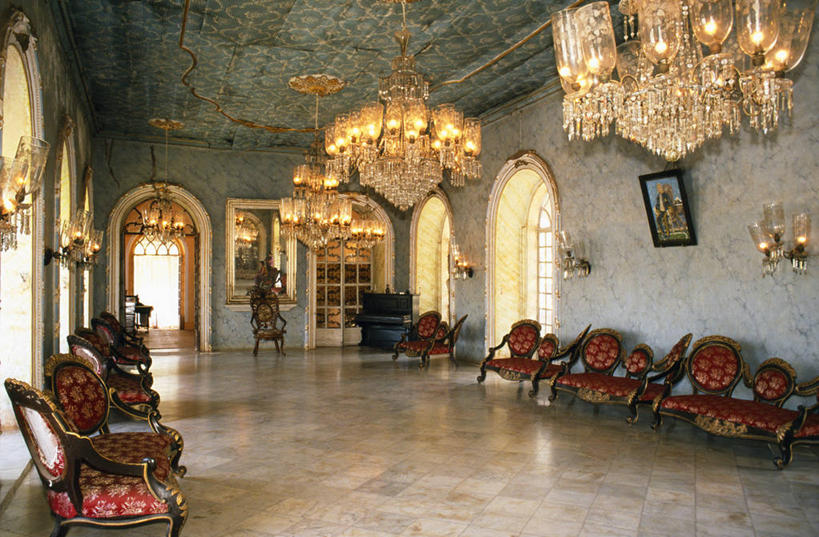 无人,横图,室内,家具,椅子,印度,宏伟,文艺复兴,装饰物,摄影,舞厅,华贵,水晶吊灯,豪宅,18世纪,果阿,彩图,魅力