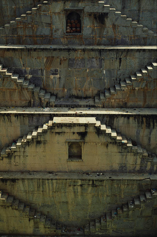 成年人,寺庙,宫殿,坐,横图,室外,湖,水,建筑,印度,亚洲,反射,宏伟,黄金,看,思考,摄影,宗教,宗教建筑,朝圣节,印度文化,印度教,灵性,阿姆利则,死水,男人,彩图,朝拜者,锡克教