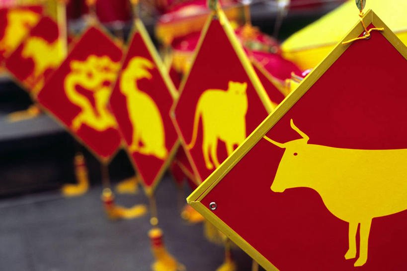 无人,竖图,室外,股票,建筑业,城市,建筑,摩天大楼,香港,亚洲,反射,钢铁,眼镜,塔,现代,风景,地标建筑,向上看,办公大楼,金融,工业,摄影,证券交易所,交易,交易所,中国文化,肖像,证券所,贸易,发展,金融区,彩图,旅行,柱头,股票交易所,干诺道