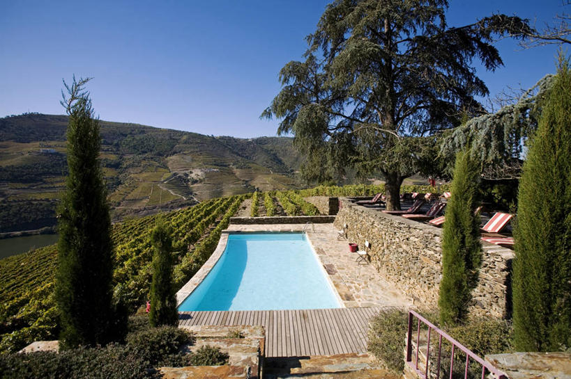 葡萄酒,无人,游泳池,农场,横图,室外,度假,农业,山,水,酒店,葡萄,日光,葡萄牙,欧洲,地面,山谷,葡萄园,藤蔓,摄影,收获,华贵,种植园,伊比利亚半岛,藤蔓植物,彩图,斗罗河