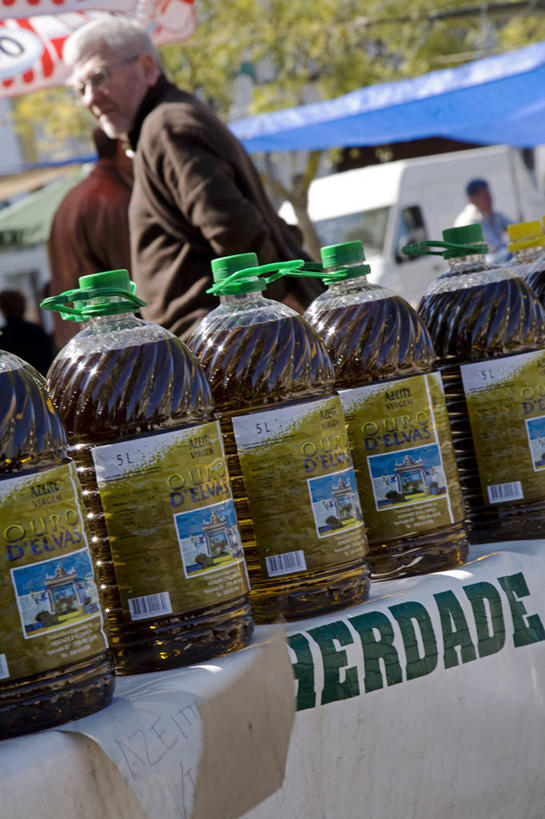 竖图,商务,消费,葡萄牙,欧洲,商品,市场,货摊,陶器,零售,摄影,贸易,跳蚤市场,阿连特茹,彩图