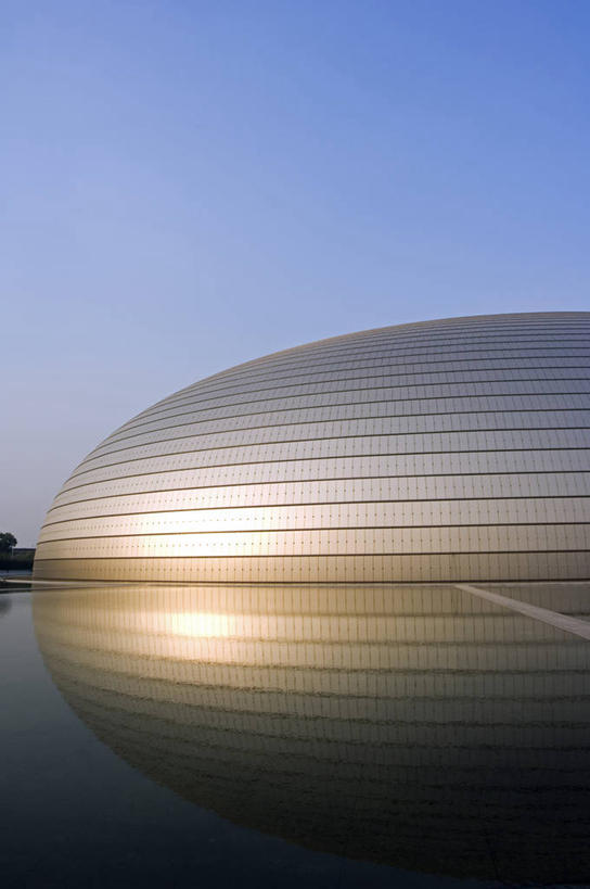 无人,竖图,室外,白天,旅游,时尚,城市,建筑,剧院,北京,日光,亚洲,圆形,眼镜,歌剧院,首都,宏伟,现代,地标建筑,摄影,高雅,中国文化,纯净,钛,设计,彩图,旅行,罢工