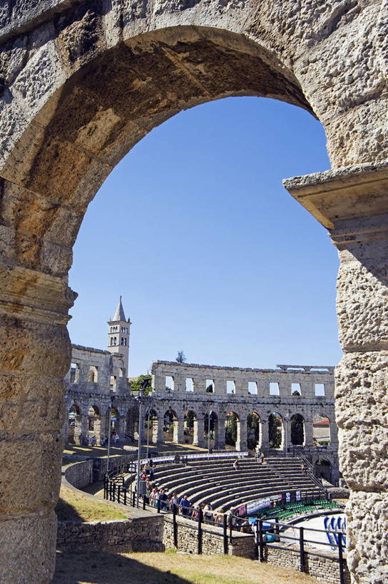 无人,竖图,建筑,欧洲,克罗地亚,化石,圆形,柱子,拱门,围墙,历史,废墟,地标建筑,摄影,巴尔干,前南斯拉夫,罗马斗兽场,圆形剧场,普拉,彩图