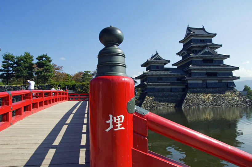 无人,横图,彩色,建筑,长野县,日本,亚洲,日本文化,城堡,桥,历史,城墙,地标建筑,力量,摄影,五颜六色,色彩斑斓,要塞,五彩缤纷,东亚,本州,五彩斑斓,松本,五光十色,松本城,彩图,传统文化