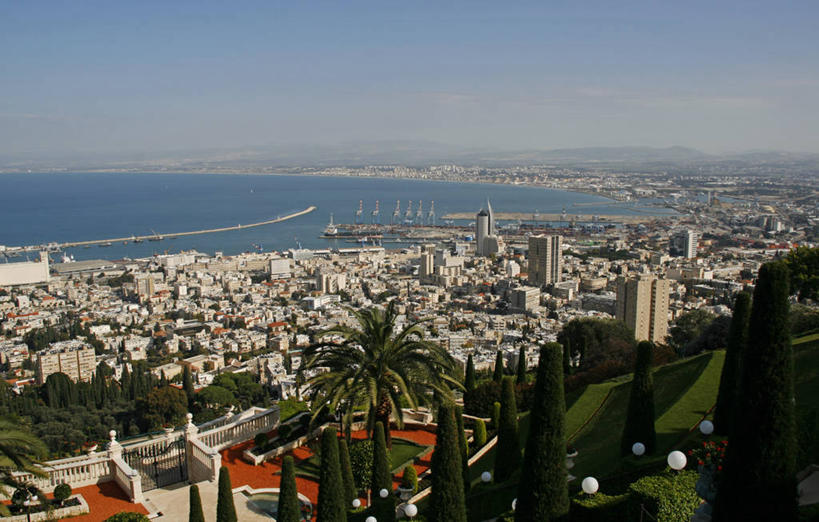 无人,公园,码头,横图,全景,室外,海洋,水,城市,港口,建筑,摩天大楼,船,棕榈树,以色列,亚洲,地形,海岸线,海湾,历史,风景,自然,摄影,地中海文化,海法,海滩,彩图,摆渡口,埠头,渡口,渡头,港湾,海港,货运码头,口岸,商港