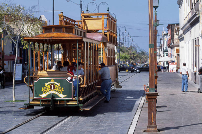 横图,街道,路灯,智利,行人,长椅,缆车,灯,南美,运输,摄影,彩图