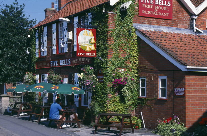 酒吧,横图,室外,建筑,英国,欧洲,喝,酒类,饮食,英格兰,酒,饮料,夏天,小旅馆,服务,摄影,彩图,餐馆,酒馆