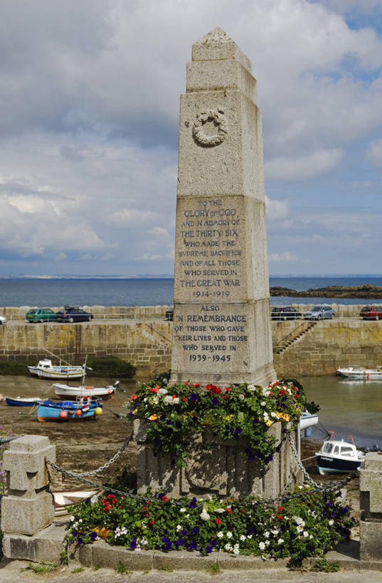 无人,竖图,室外,海洋,英国,海岸线,乡村,纪念碑,海湾,英格兰,战争纪念碑,摄影,纪念,留念,第二次世界大战,怀念,海滩,彩图,海港,西南英格兰