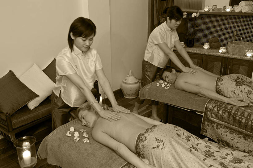 成年人,按摩师,美容院,横图,黑白,室外,按摩,美容,酒店,英国,北爱尔兰,和服,日本文化,放松,摄影,泰国文化,替代疗法,异性恋,男人,女人,技师,彩图,弗马纳区,保健人员,伴侣,厄恩湖