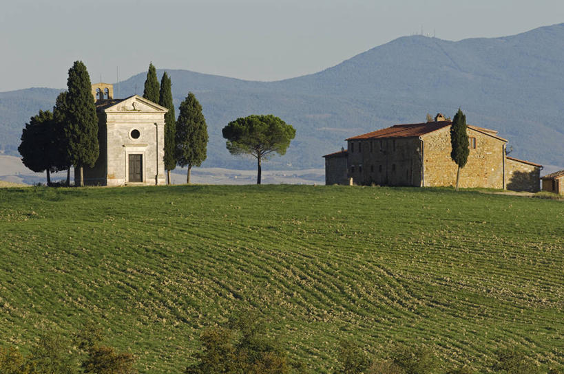 无人,农场,教堂,横图,室外,农业,美景,山,山脉,建筑,意大利,欧洲,房屋,景观,树,自然,景色,摄影,宗教,自然风光,托斯卡纳区,维得斯卡,皮恩札,农舍,彩图
