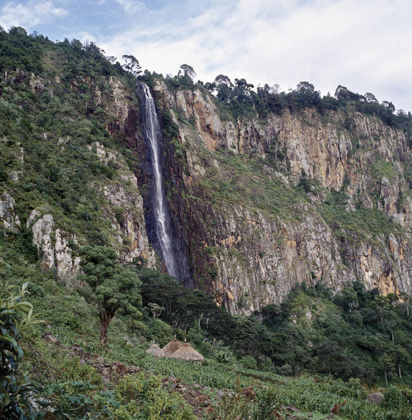 无人,竖图,室外,河流,瀑布,水,峡谷,非洲,肯尼亚,地形,山谷,自然,摄影,峭壁,落下,碰撞,岩石,彩图