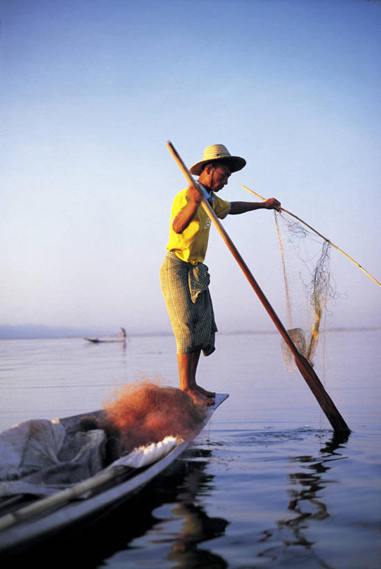 一个人,渔夫,竖图,室外,船,缅甸,亚洲,摄影,东南亚,彩图,钓鱼