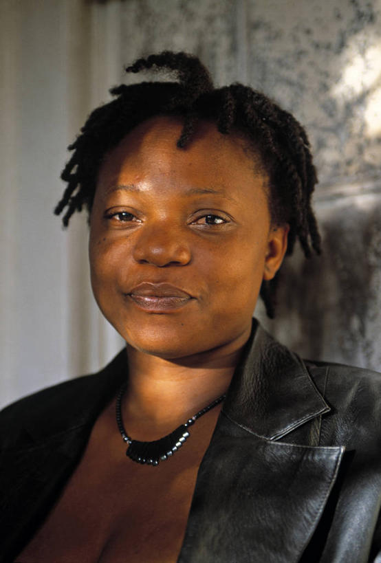 成年人,一个人,竖图,仅一个女性,摄影,肖像,多巴哥岛,女人,彩图