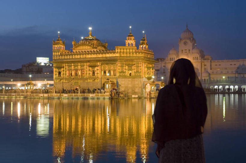 一个人,横图,夜晚,印度,亚洲,摄影,宗教,印度次大陆,阿姆利则,彩图,锡克教