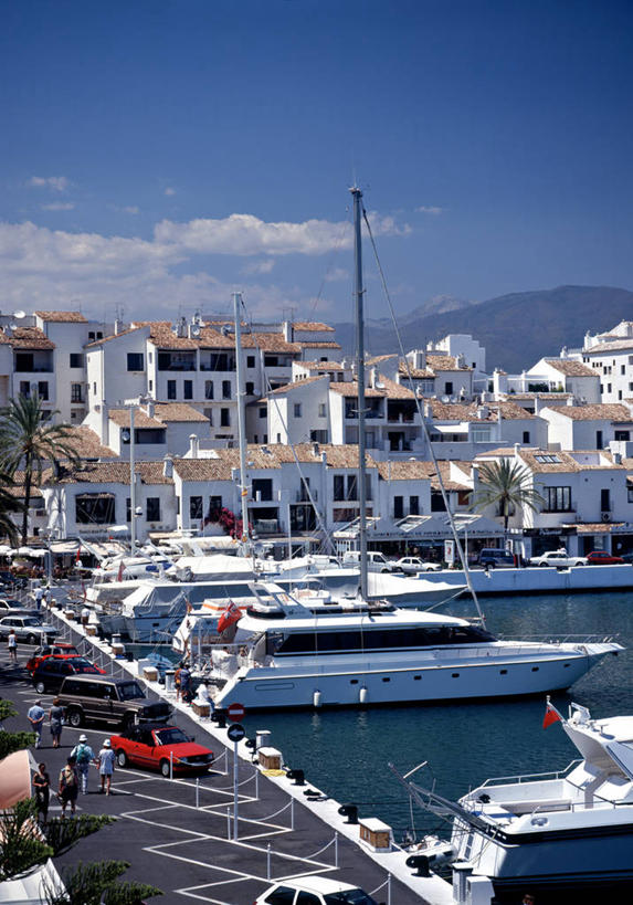 无人,竖图,室外,旅游,度假,船,西班牙,欧洲,游艇,娱乐,享受,休闲,放松,摄影,地中海文化,马拉加省,游艇码头,马贝拉,彩图