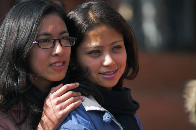 儿童,少年,两个人,横图,室外,尼泊尔,亚洲,首都,摄影,肖像,加德满都,喜马拉雅山脉,女孩,彩图,杜巴广场