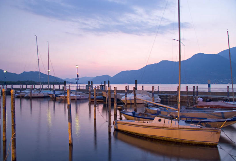 无人,码头,横图,港口,意大利,欧洲,黄昏,摄影,伦巴第大区,游艇码头,彩图,摆渡口,埠头,渡口,渡头,港湾,海港,货运码头,口岸,商港