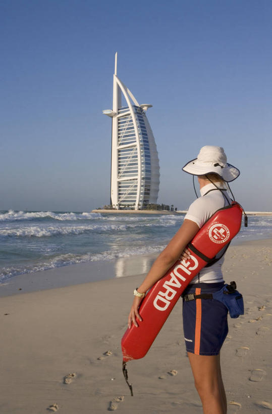 一个人,竖图,摄影,中东,阿拉伯联合酋长国,迪拜,波斯湾,阿拉伯,彩图,帆船酒店,阿拉伯半岛