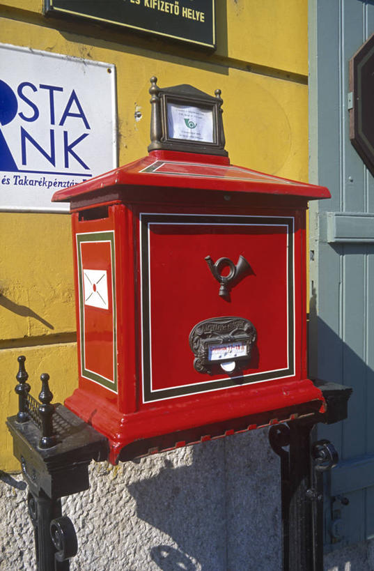 无人,竖图,城市,欧洲,首都,邮筒,红色,摄影,布达佩斯,东欧,中欧,匈牙利共和国,彩图