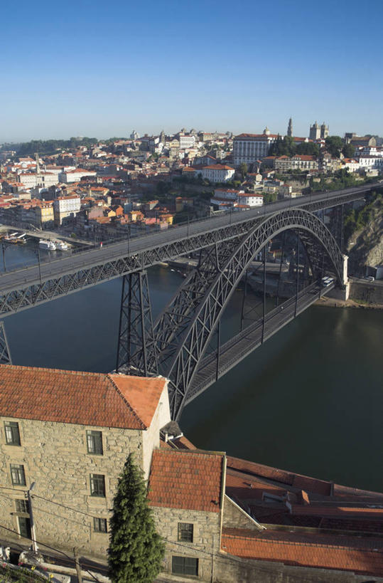 无人,竖图,室外,城市,大桥,桥梁,葡萄牙,欧洲,桥,波尔图,杜罗河,拱桥,摄影,拱形,西欧,南欧,伊比利亚半岛,葡萄牙共和国,加亚新城,彩图,北部大区,钢拱桥,斗罗河,波图,路易一世大桥