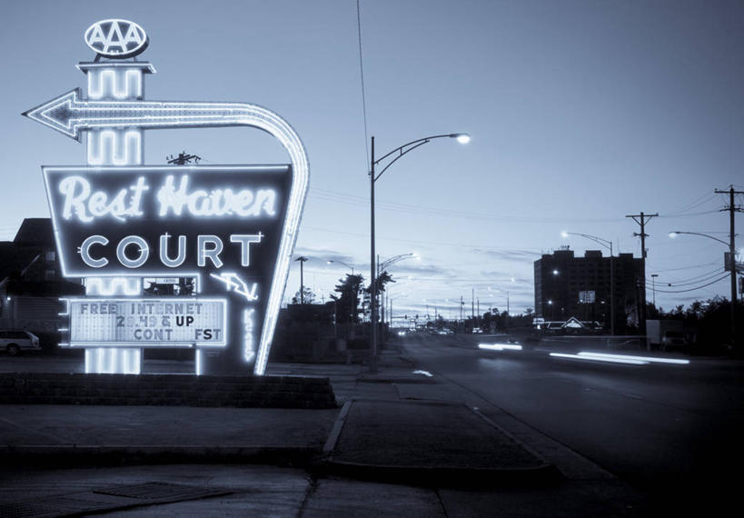 无人,横图,黑白,夜晚,日落,酒店,霓虹灯,美国,标志,球场,白色,黑色,黄昏,休息,摄影,北美,密苏里,斯普林菲尔德,66号公路,彩图,汽车旅馆