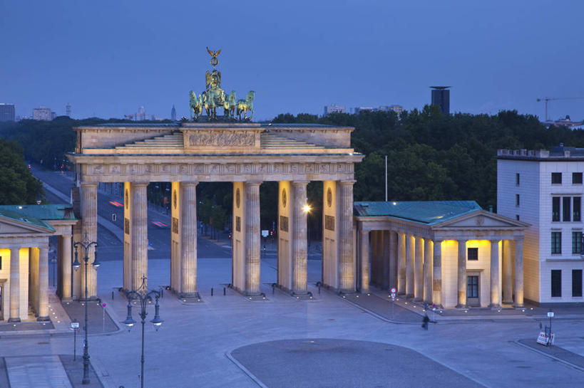 横图,室外,夜晚,旅游,城市,德国,欧洲,首都,柏林,黄昏,摄影,西欧,德国文化,勃兰登堡大门,巴黎广场,彩图