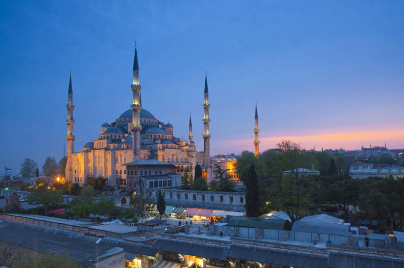 横图,俯视,室外,夜晚,旅游,城市,欧洲,亚洲,黄昏,摄影,宗教建筑,清真寺,土耳其文化,素檀阿梅特区,伊斯坦布尔,蓝色清真寺,彩图,高角度拍摄