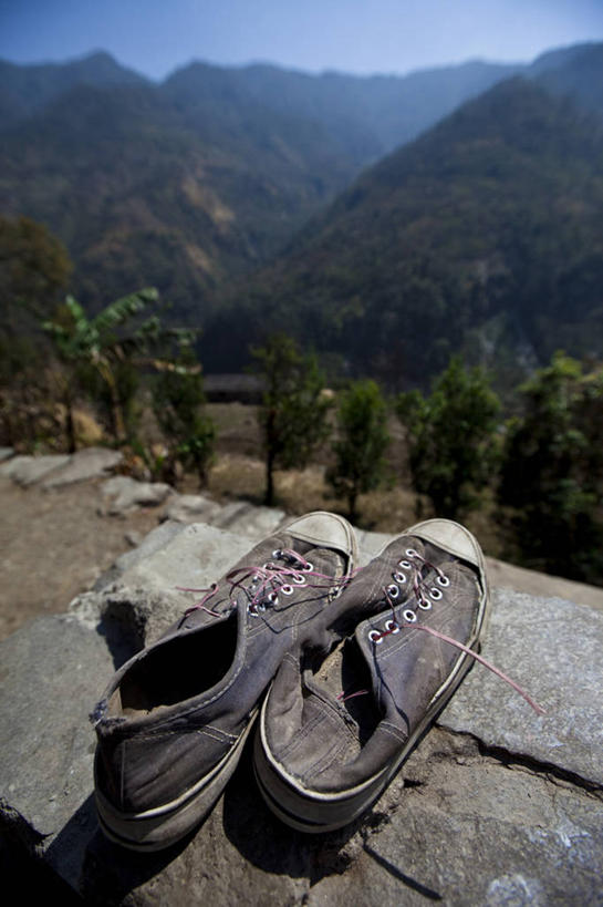 无人,竖图,室外,白天,运动鞋,尼泊尔,冬天,寒冷,摄影,彩图,对焦