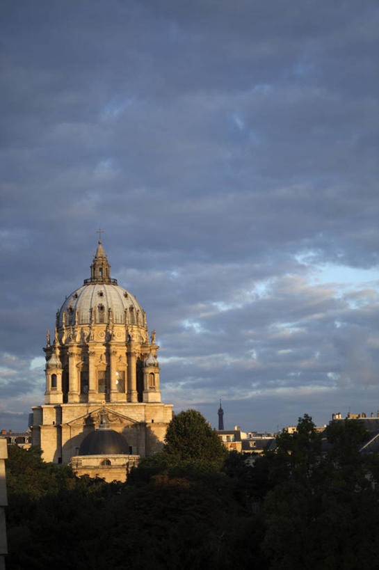 无人,教堂,竖图,室外,留白,日落,城市,建筑,法国,巴黎,欧洲,云,首都,黄昏,摄影,宗教,基督教,圆顶建筑,宗教建筑,法国文化,灵性,彩图,巴黎万神殿,对焦