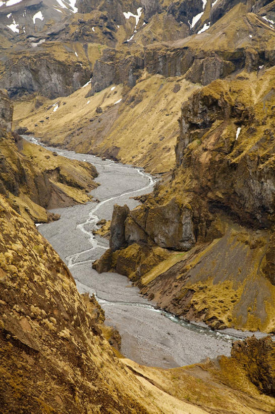 无人,竖图,室外,白天,河流,水,雪,欧洲,地形,山谷,风景,摄影,岩层,沟壑,自然地理,岩石,彩图,对焦