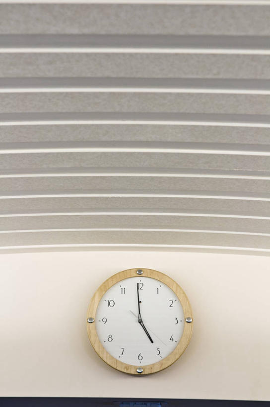 无人,竖图,室内,白天,留白,东京,日本,吊挂,悬挂,时间,时钟,数字,墙,首都,挂,计时,钟表,表,摄影,钟,彩图,对焦