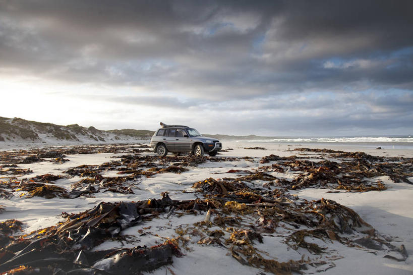 无人,横图,室外,白天,旅途,澳大利亚,沙子,地平线,云,辽阔,地面,广阔,运输,摄影,一望无际,停止,延伸,塔斯马尼亚,暂停,停滞,天地相交,无边无际,一马平川,海滩,彩图,多功能车