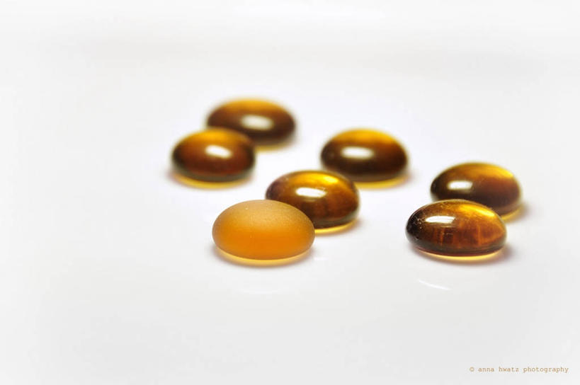 无人,横图,白色背景,澳大利亚,珠子,琥珀,摄影,简单,西澳大利亚,彩图,影棚拍摄