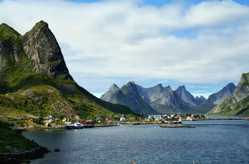 无人,横图,室外,白天,美景,山,山脉,水,挪威,景观,乡村,云,风景,自然,景色,摄影,宁静,自然风光,南锡,死水,彩图