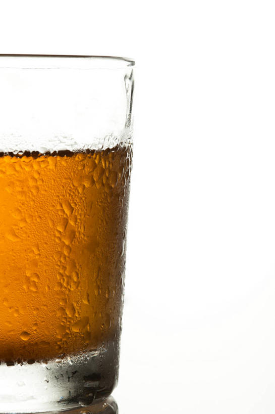 无人,竖图,特写,白色背景,日本,日本文化,饮食,饮料,寒冷,摄影,冰茶,冷凝,玻璃杯,彩图,影棚拍摄