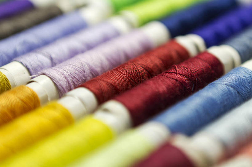 无人,横图,室内,特写,白天,纺织品,德国,一排,整齐,线,排列,摄影,多样,队列,选择,线轴,彩图,纺织工业