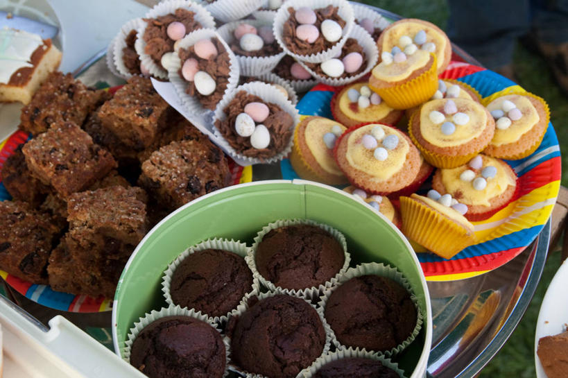 点心,无人,横图,室内,特写,白天,烘焙,英国,许多,小的,食品,甜点,甜品,很多,饮食,盒子,食物,糕点,盘子,甜食,诱惑,摄影,多样,锡,清新,收集,蛋糕托杯,纸托蛋糕,彩图,蛋糕