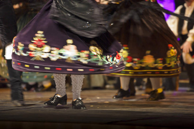 成年人,腿,四个人,横图,室内,西班牙,表演,旋转,摄影,部分,四肢,男人,女人,彩图,传统服装,舞蹈