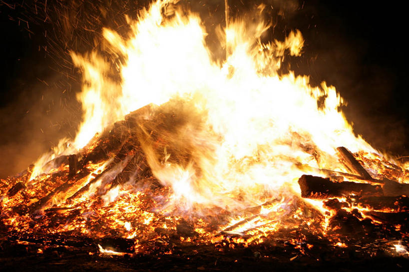 无人,横图,室外,夜晚,火,德国,火焰,燃烧,热,摄影,德国文化,巴伐利亚,彩图,传统文化