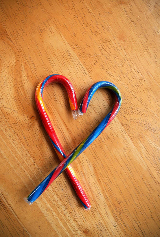 无人,竖图,俯视,室内,白天,美国,情人节,木制,食品,糖果,饮食,甜心,诱惑,摄影,甘蔗糖,心型,彩图,高角度拍摄,爱