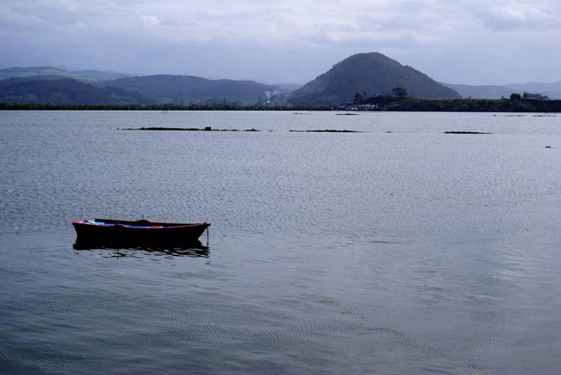 无人,横图,室外,白天,海洋,山,山脉,船,西班牙,云,自然,运输,摄影,宁静,沼泽,坎塔布利亚,彩图