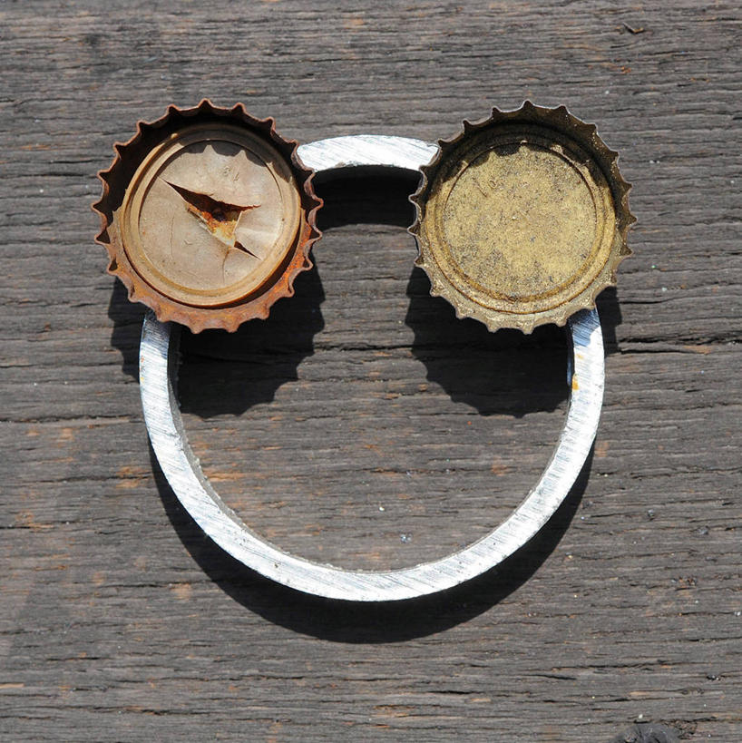 无人,竖图,室内,特写,白天,德国,阴影,木制,垃圾,摄影,创造力,想法,彩图,拟人