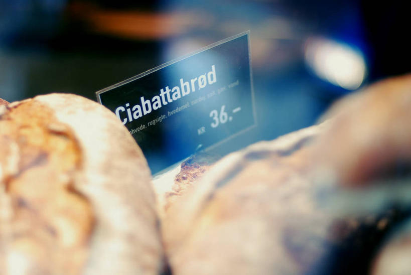 面包,无人,横图,室内,特写,通讯,丹麦,数字,食品,首都,饮食,零售,摄影,英文字母,清新,健康食物,哥本哈根,面包店,意大利拖鞋面包,彩图