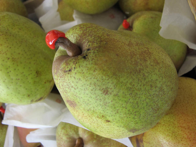 无人,横图,室外,特写,白天,梨,水果,意大利,茎,市场,饮食,零售,摄影,清新,健康食物,贝加莫,彩图