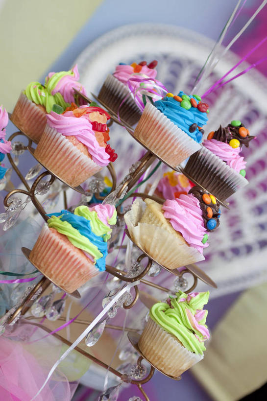 无人,竖图,室内,白天,美国,许多,食品,很多,饮食,甜食,诱惑,摄影,多样,清新,糖衣,德克萨斯,圣安东尼奥市,纸托蛋糕,蛋糕台,彩图,蛋糕,生奶油,鞭打