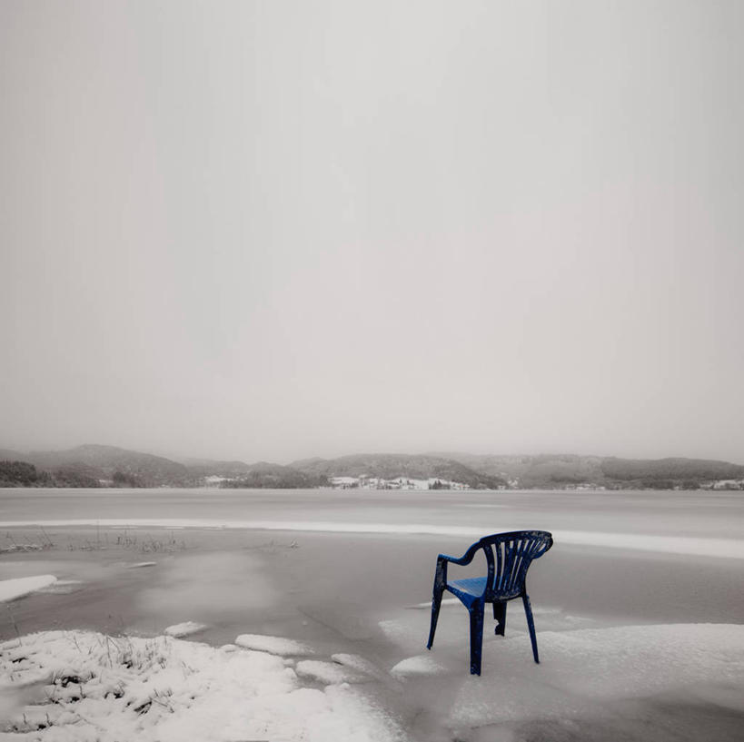 无人,横图,黑白,分离着色,室外,白天,湖,山,雪,椅子,挪威,地形,自然,夏天,寒冷,摄影,宁静,万里无云,卑尔根,独处